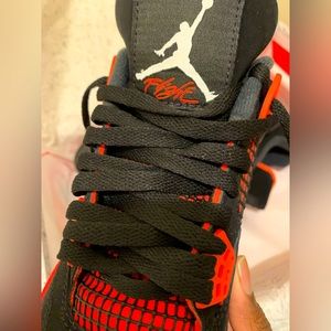 Jordan 4 Red Thunder